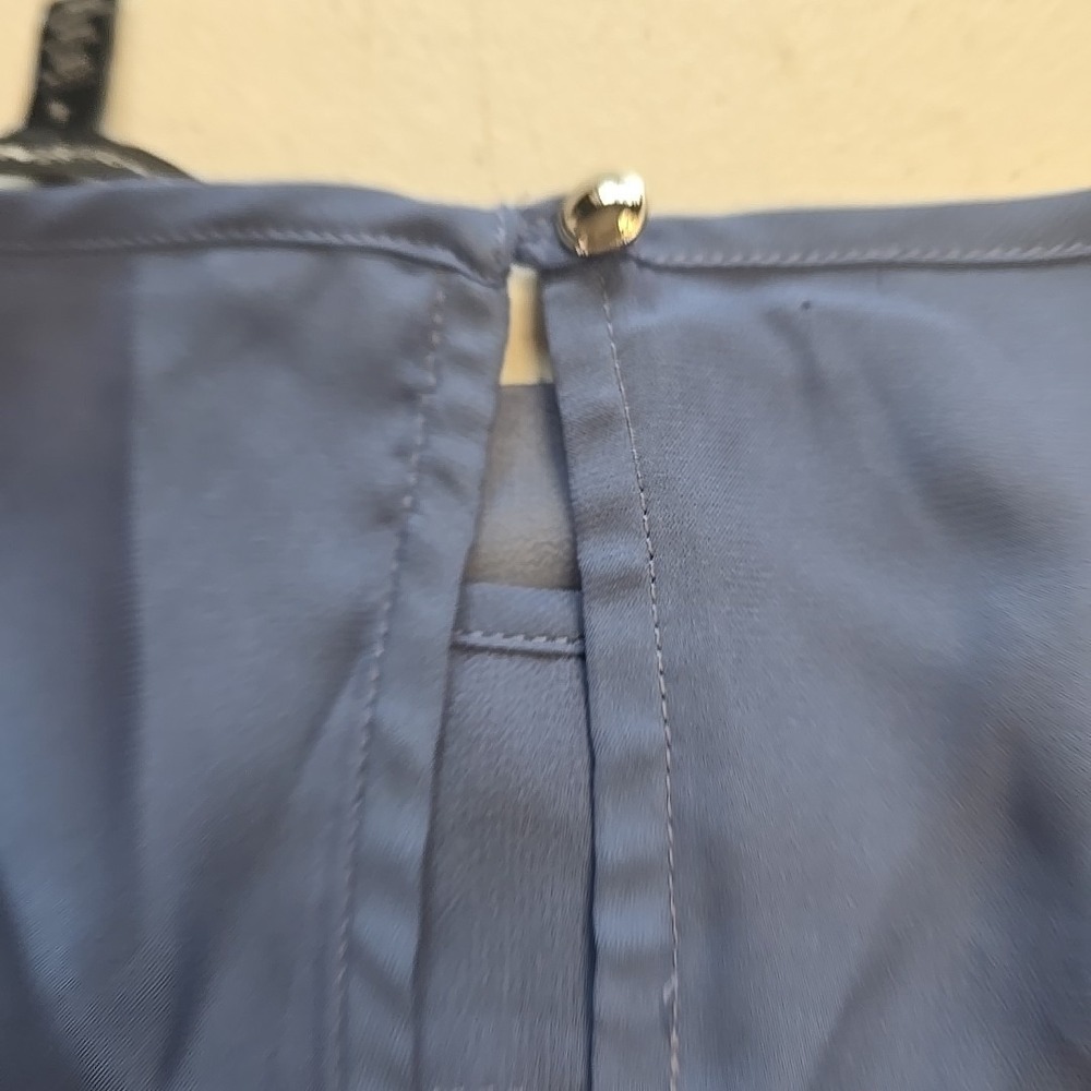 WHITE HOUSE BLACK MARKET Womens Sleeveless Top Size 4 Small Blue Layered Blouse - Picture 8 of 8